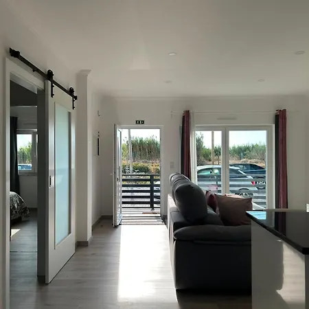 شقة Baleal - Modern Coastal - Sleeps 4-6 فيريل